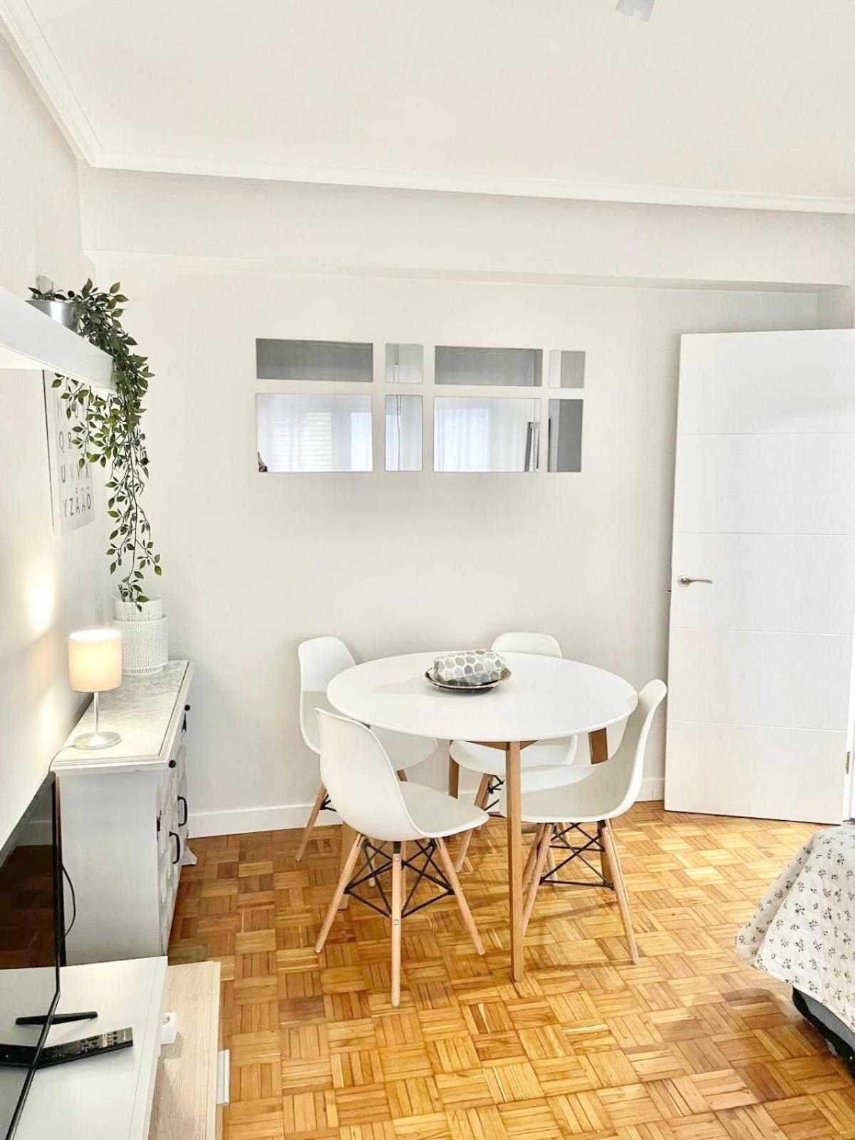Tranquilidad Al Lado Del Centro Parking Incluido Apartment โอเบียโด ภายนอก รูปภาพ